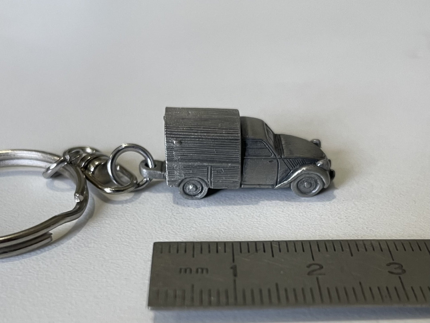 Porte-clés Citroen 2CV camionnette de 1956