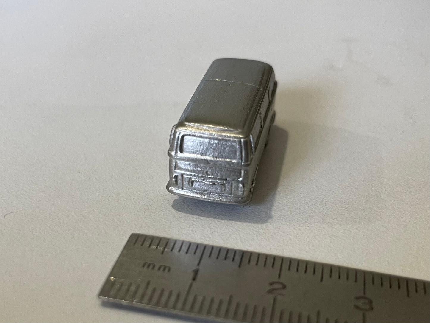 Miniature combi T2 VW baywindow brute