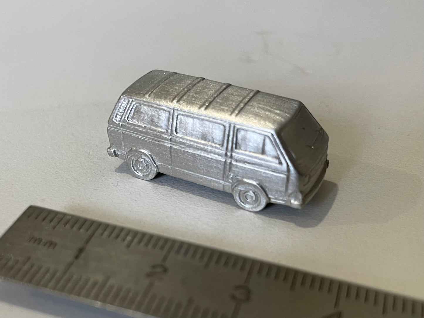Miniature combi T3 VW de 1980 brute