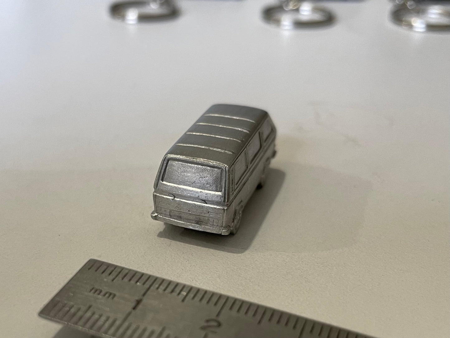 Miniature combi T3 VW de 1980 brute