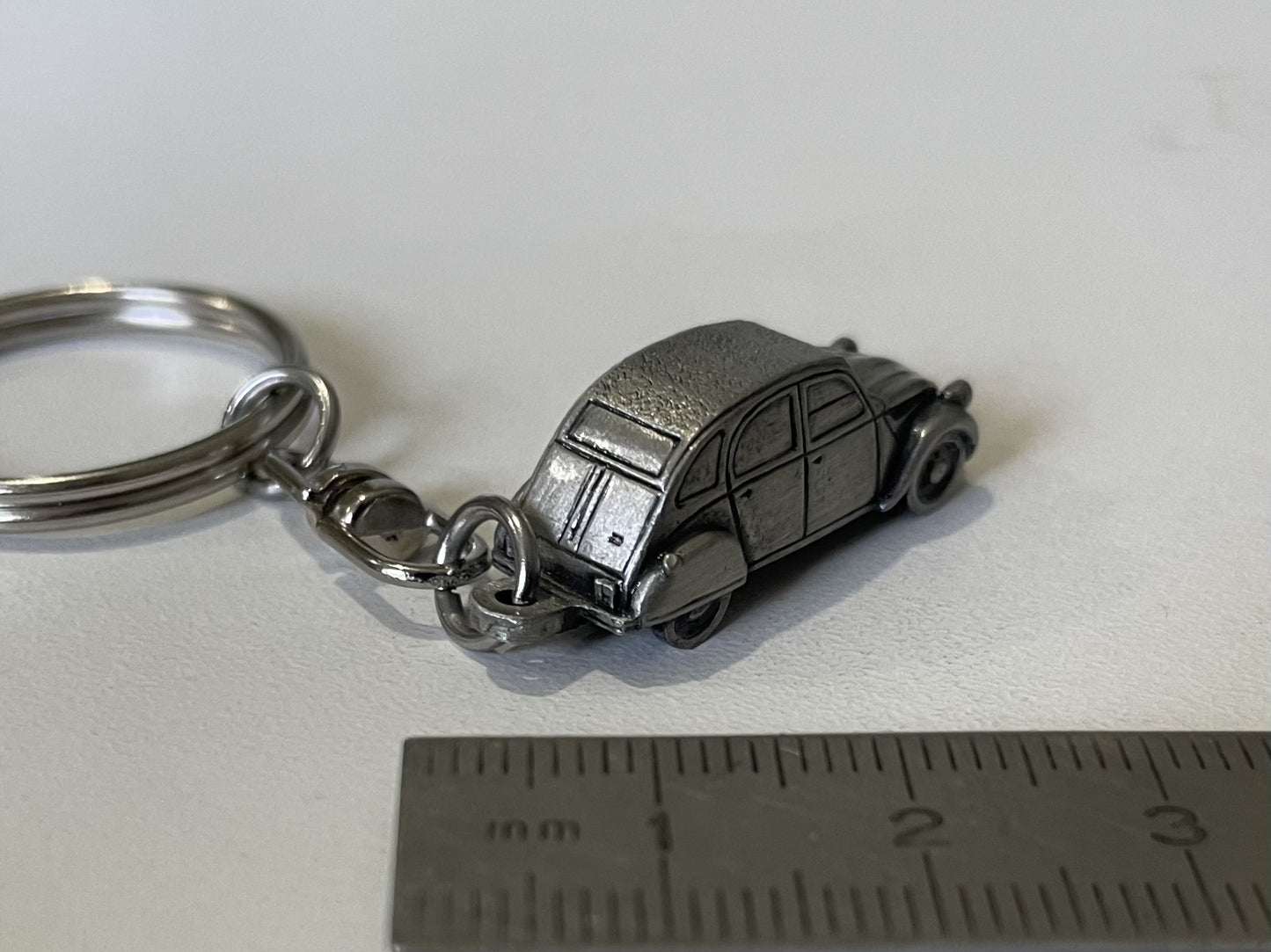 Porte-clés Citroen 2CV6 de 1970