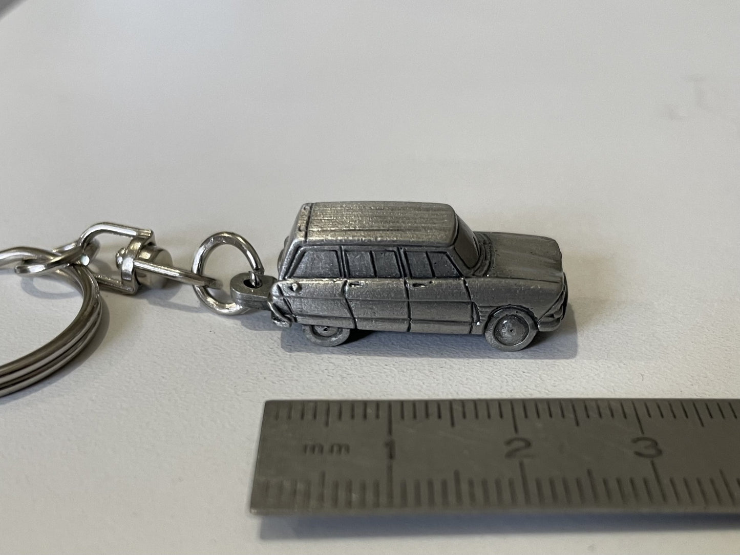 Porte-clés Citroen Ami6 break de 1967