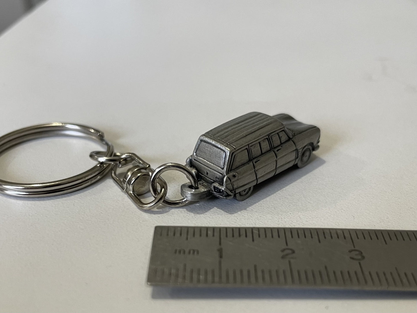 Porte-clés Citroen Ami6 break de 1967