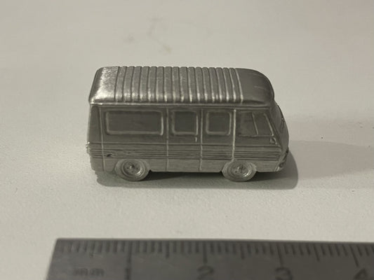 Miniature Peugeot J7 1965 brute