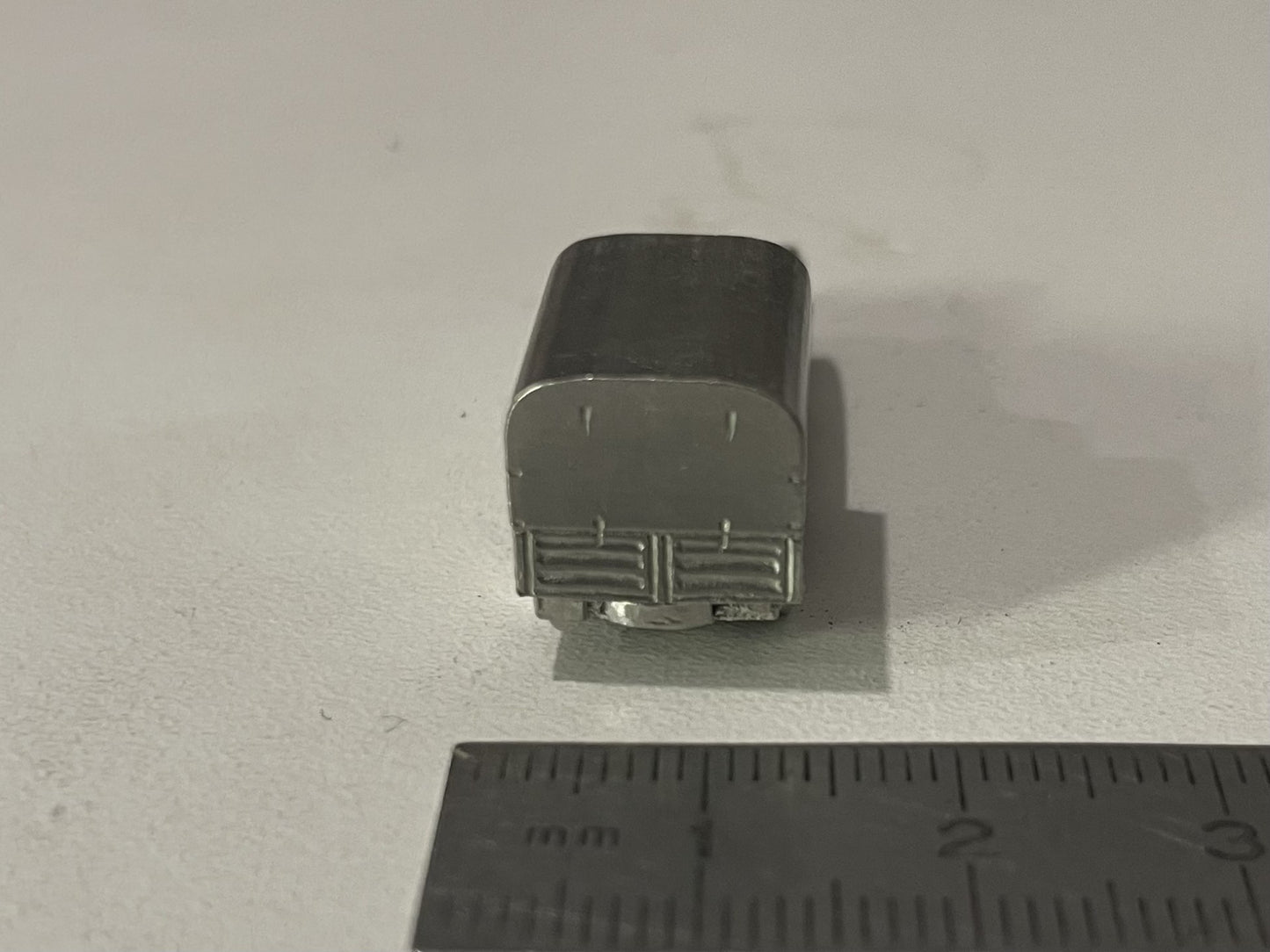 Miniature Peugeot 403 U8 de 1960 brute