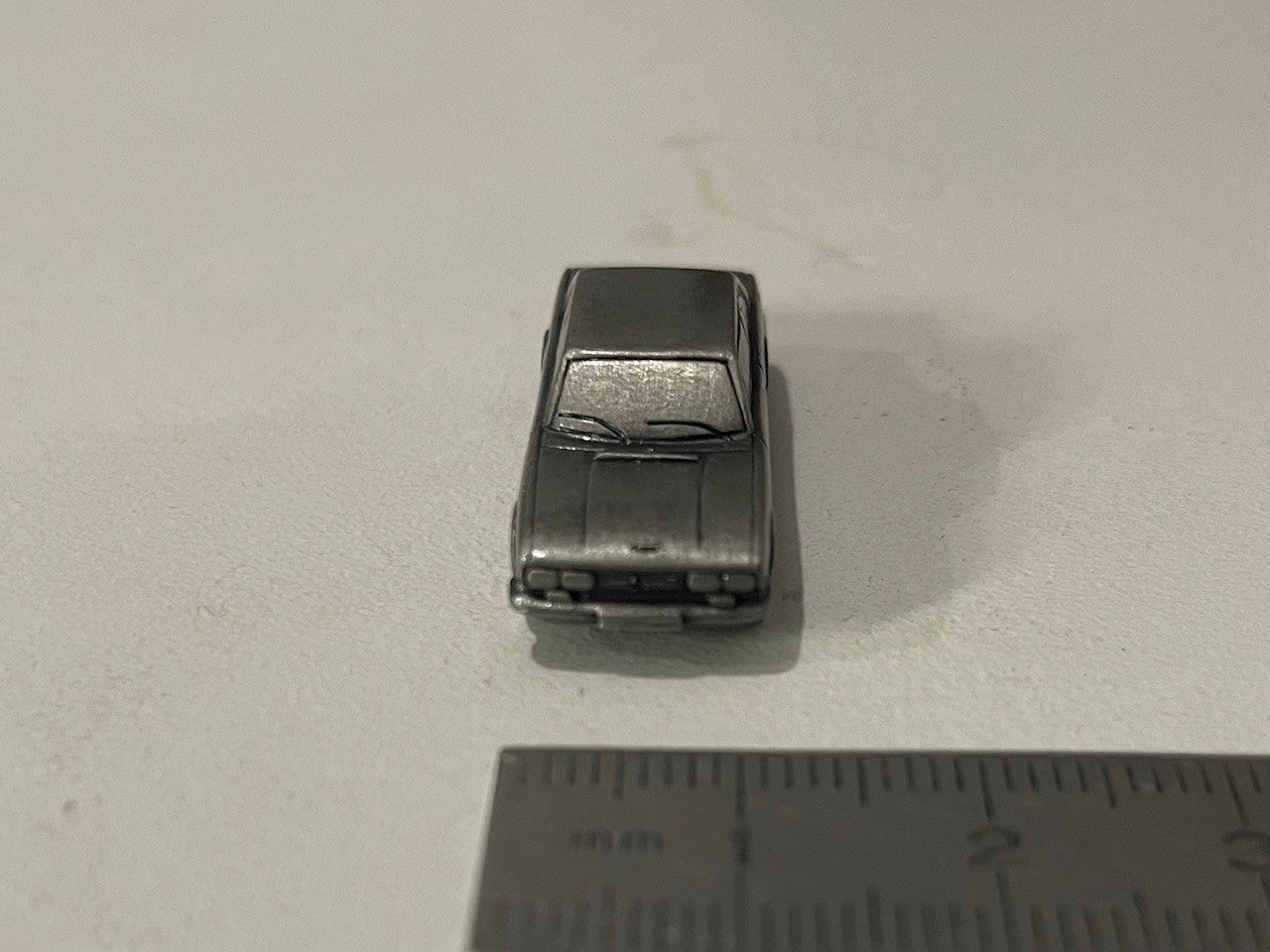 Miniature Peugeot 504 coupé de 1970 vernie