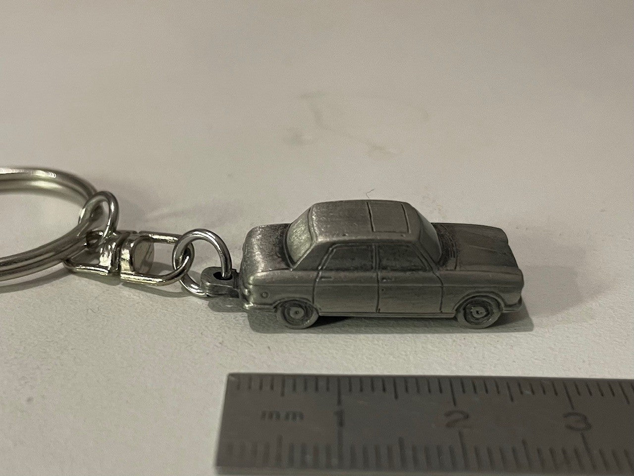 Porte-clés Peugeot 204 de 1967