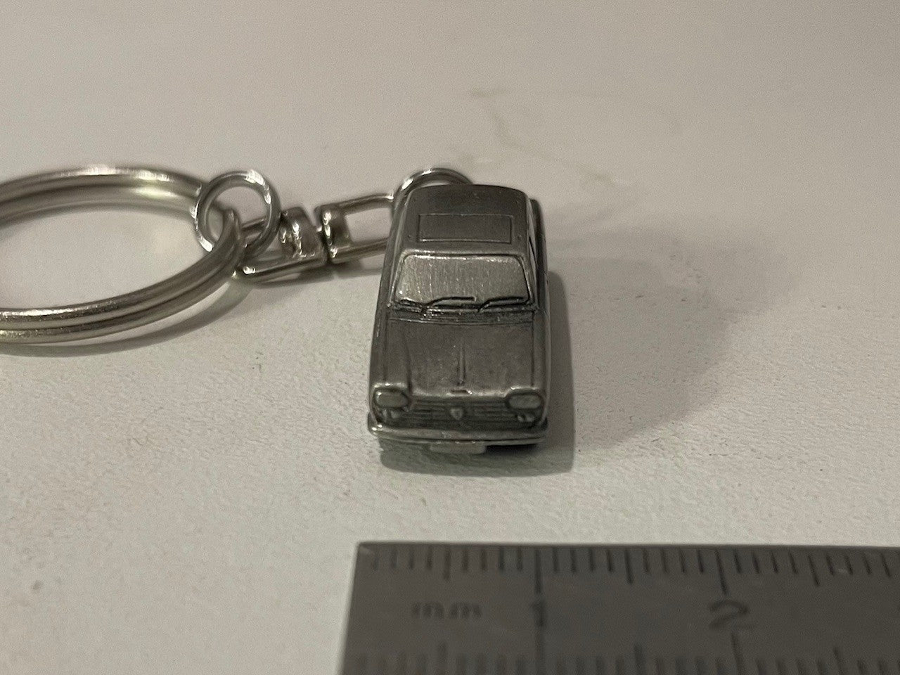 Porte-clés Peugeot 204 de 1967