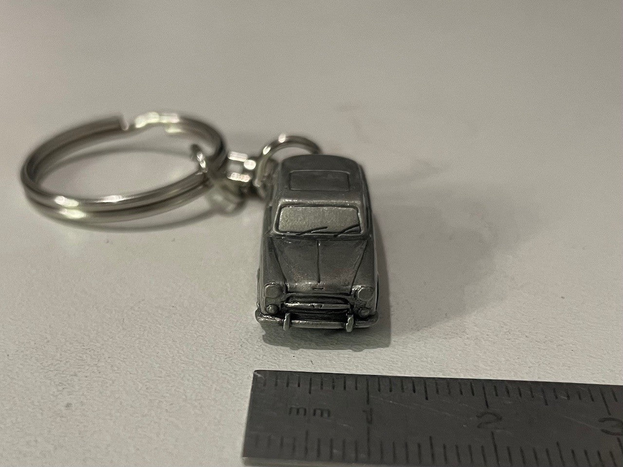 Porte-clés Peugeot 403 de 1957